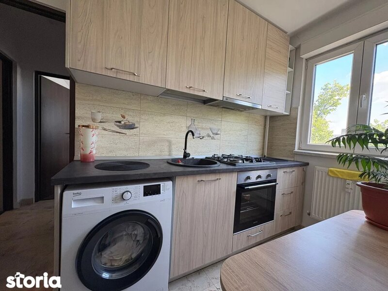 Drumul Taberei Apartament 2 camere decomandat 52 mp, Romancierilor!!